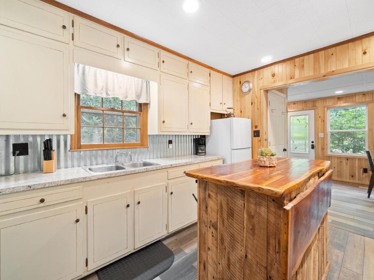 Gingercake Mtn Cottage At Linville Gorge - Wood Burning Fireplace Linville Falls Екстер'єр фото