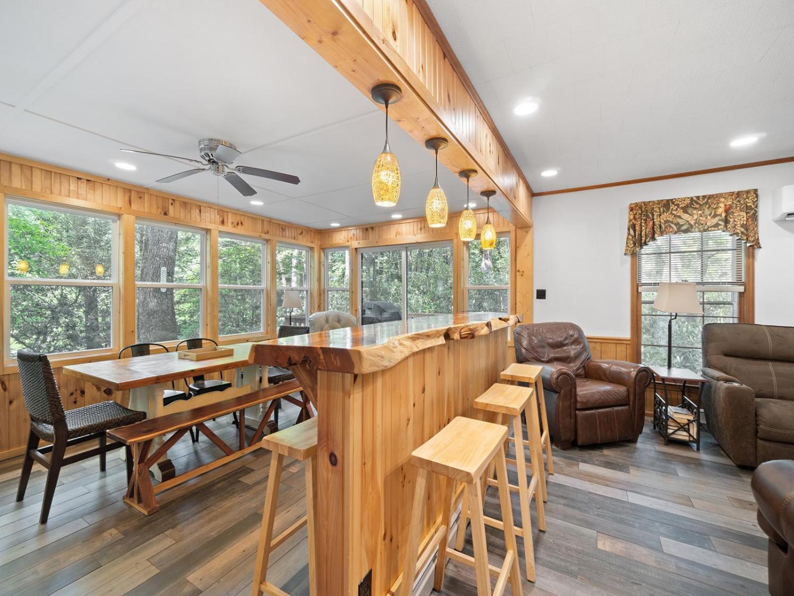Gingercake Mtn Cottage At Linville Gorge - Wood Burning Fireplace Linville Falls Екстер'єр фото